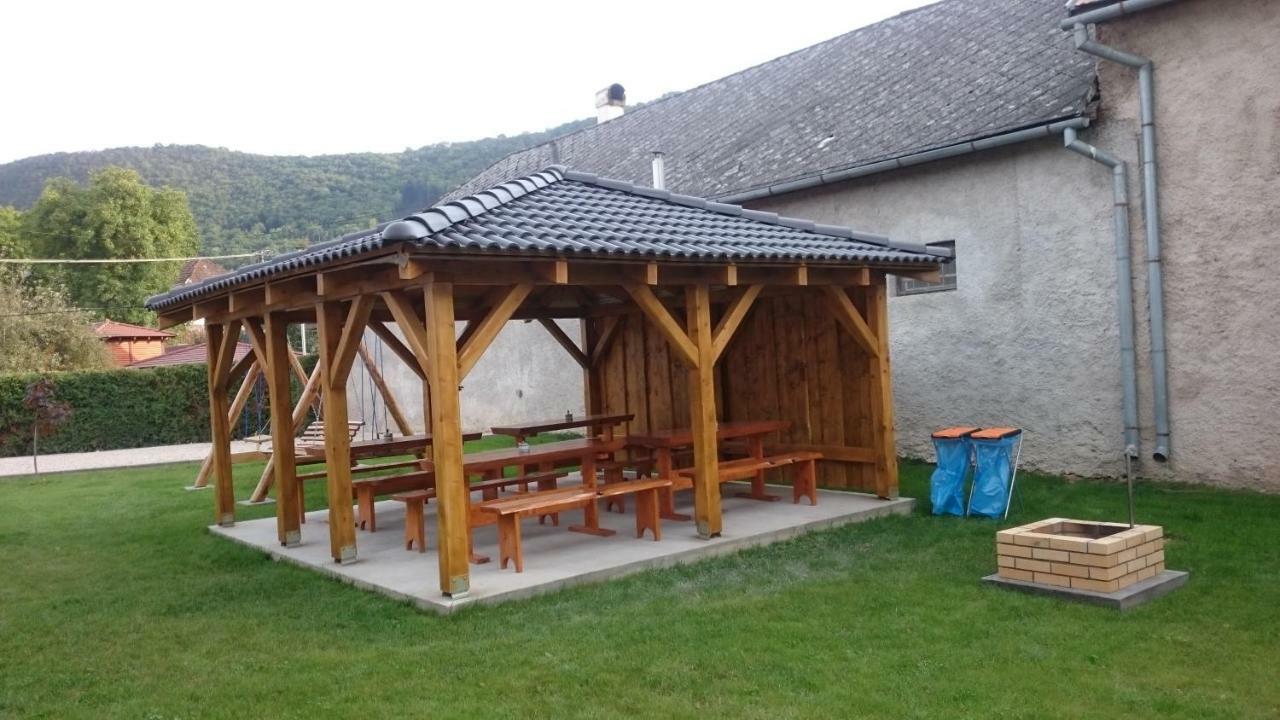 Penzion Vian Krasnohorska Dlha Luka Экстерьер фото